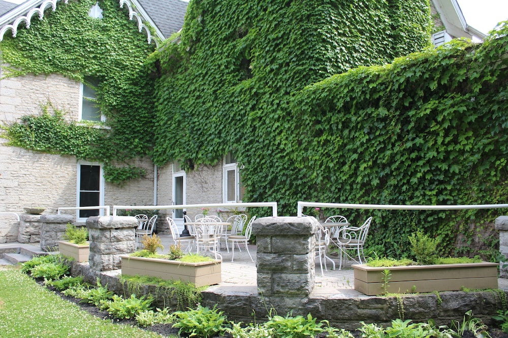 Westover Inn 69/69
