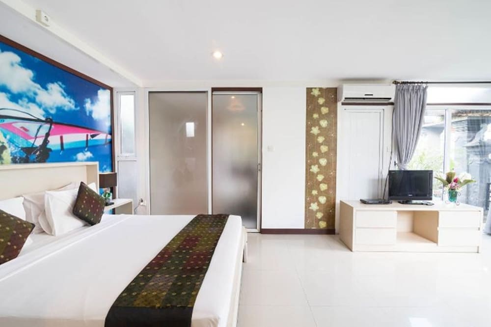 Aqua Bali Villa 10/25