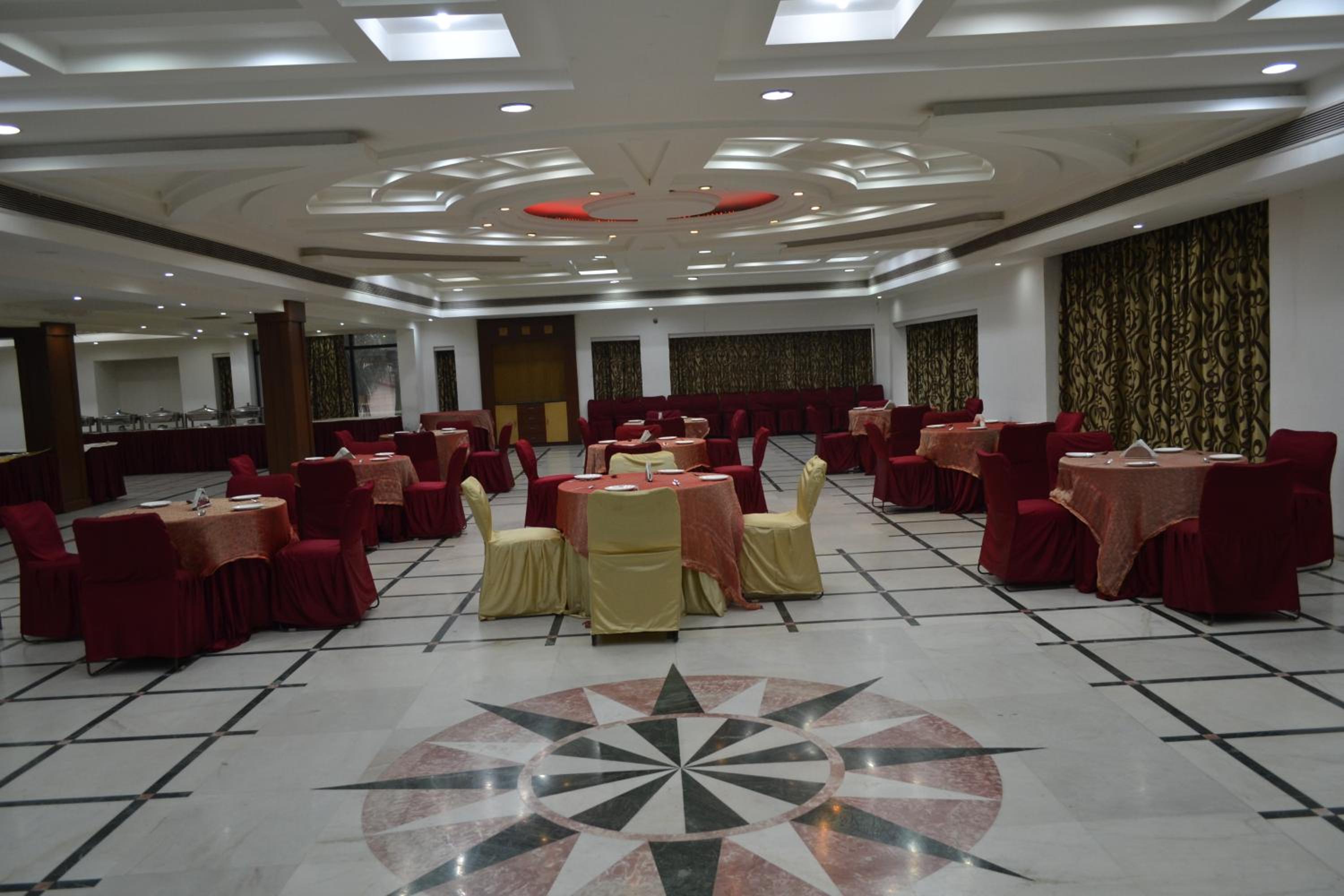 Hotel Sobti Continental 31/37
