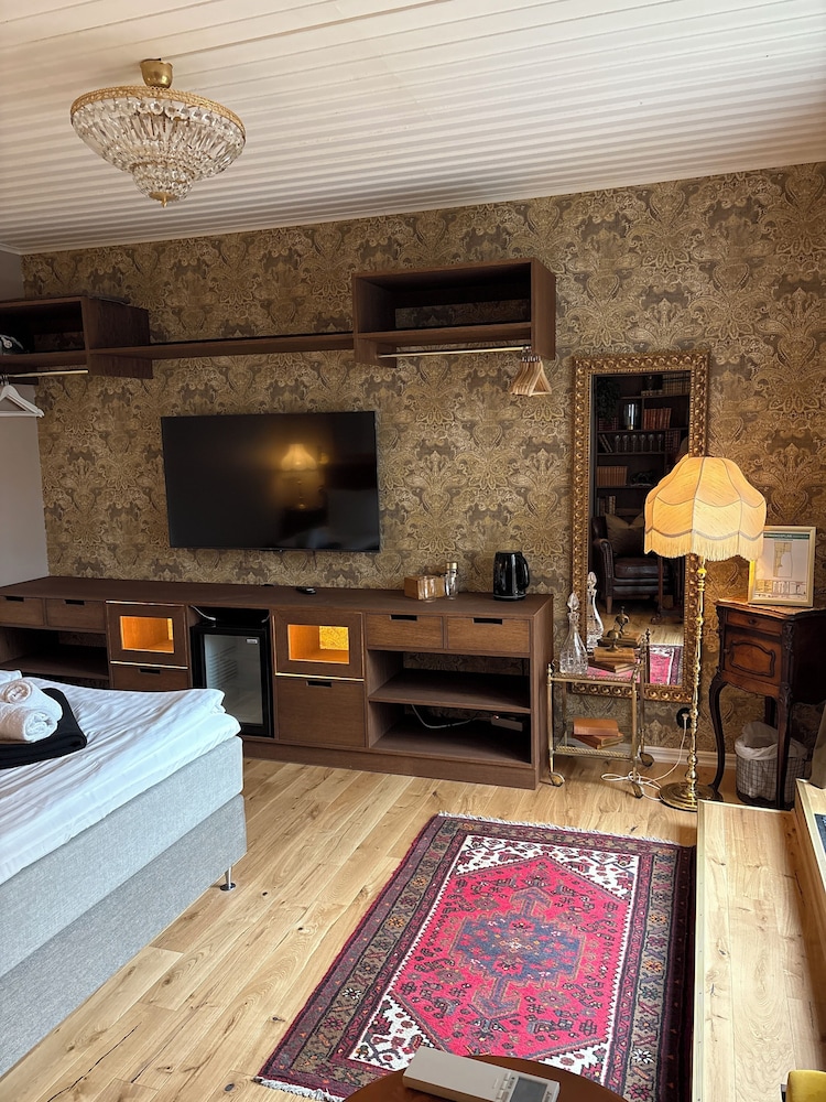 Cameo Boutique Hotell 31/48