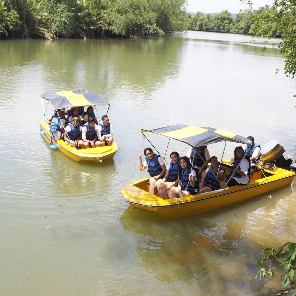 River Nature Hotel 50/58