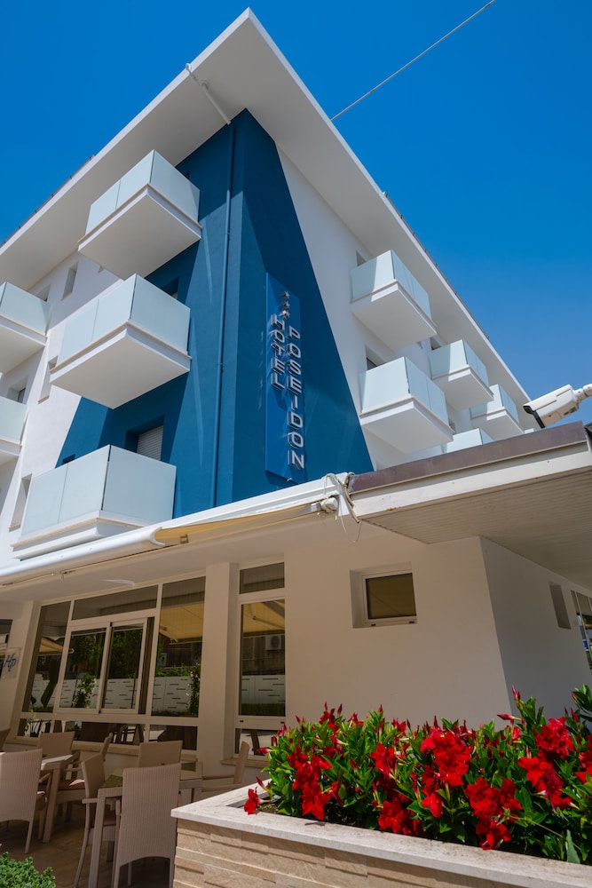 Hotel Poseidon & Nettuno 1/63