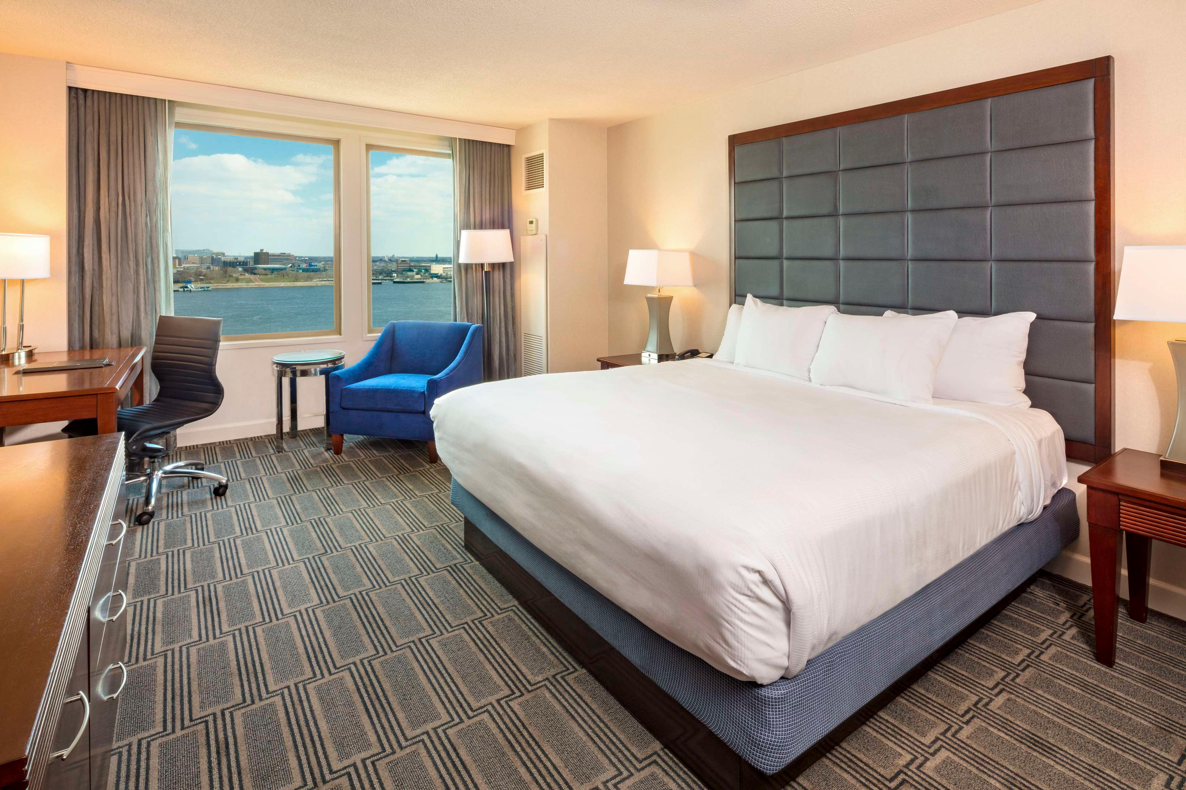 Room, King Bed, with View