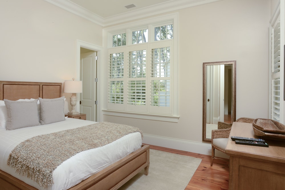Montage Palmetto Bluff 32/78