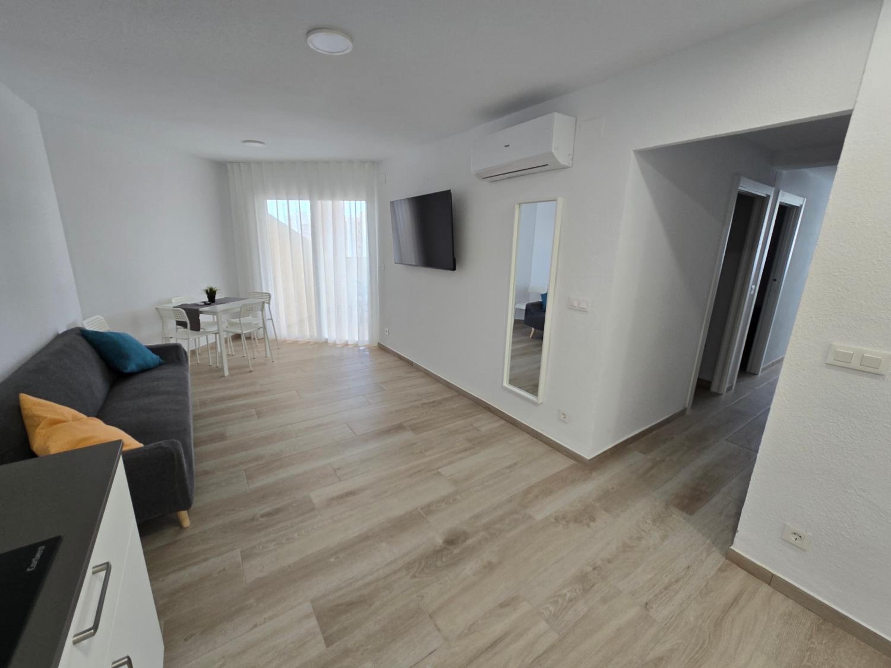 MAYSAN APARTAMENTOS 4/12