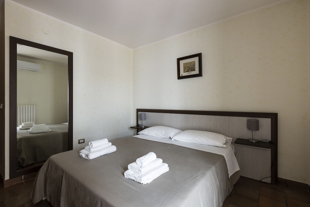 B&B Vittoria 14/48