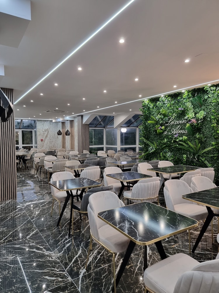 Hotel Le Relais Pau Lons 37/53