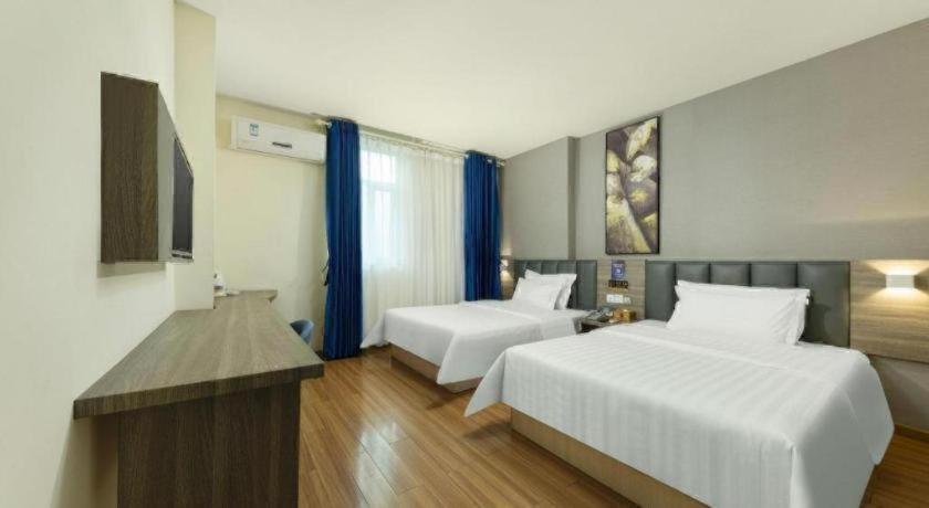 7 Days Inn (Dongguan Changping Railway Station) 15/41
