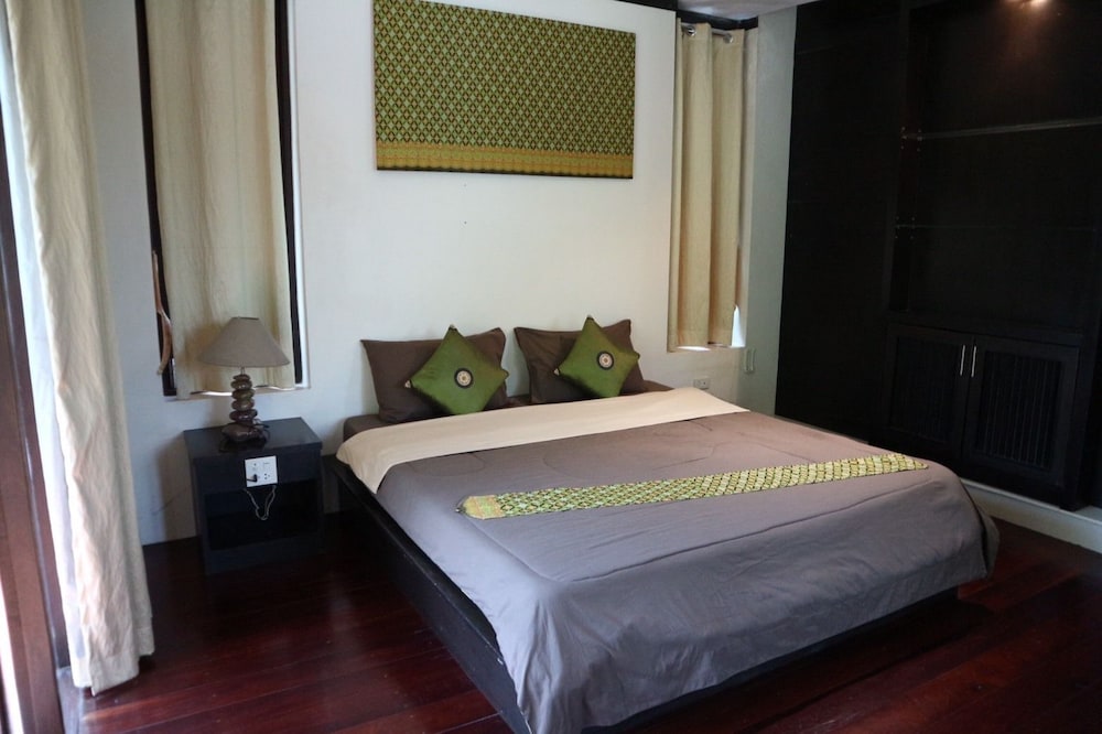 Mountain Villa Aonang Krabi 8/29