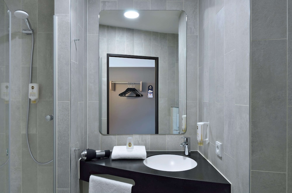 B&B Hotel Wien-Hbf 17/45
