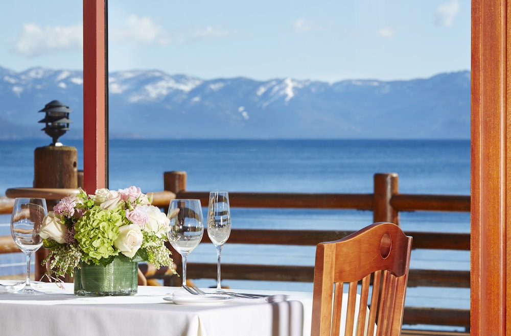 Sunnyside Restaurant &amp; Lodge 38/43