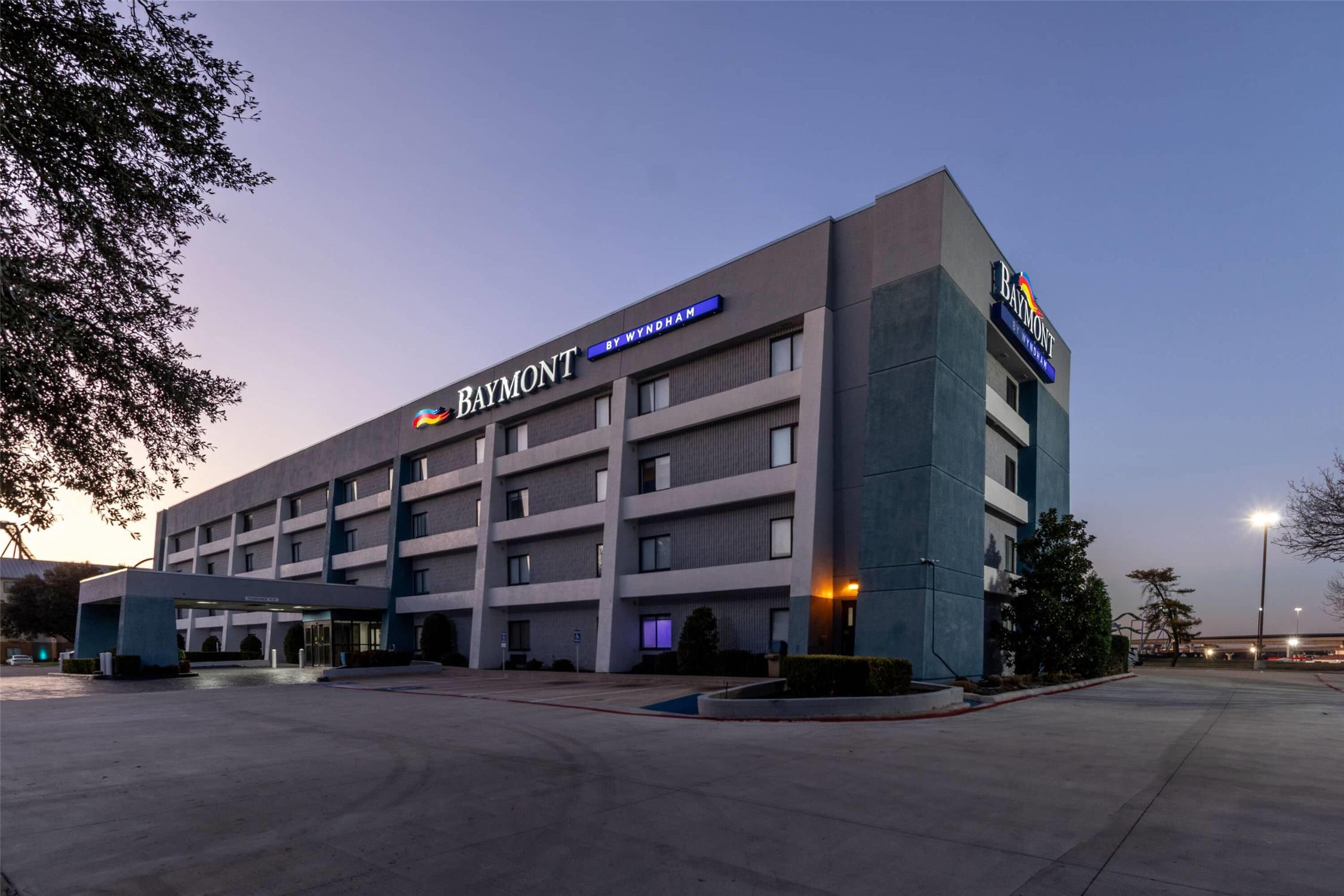 Baymont By Wyndham Arlington At Six Flags Dr 9/41