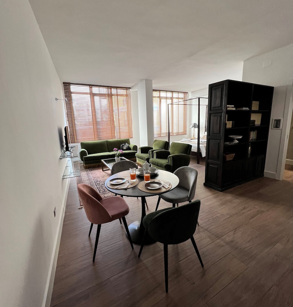 Alea Rooms 14/21