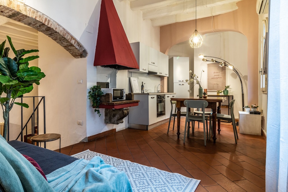 Wine Apartments Florence Vernaccia 33/50