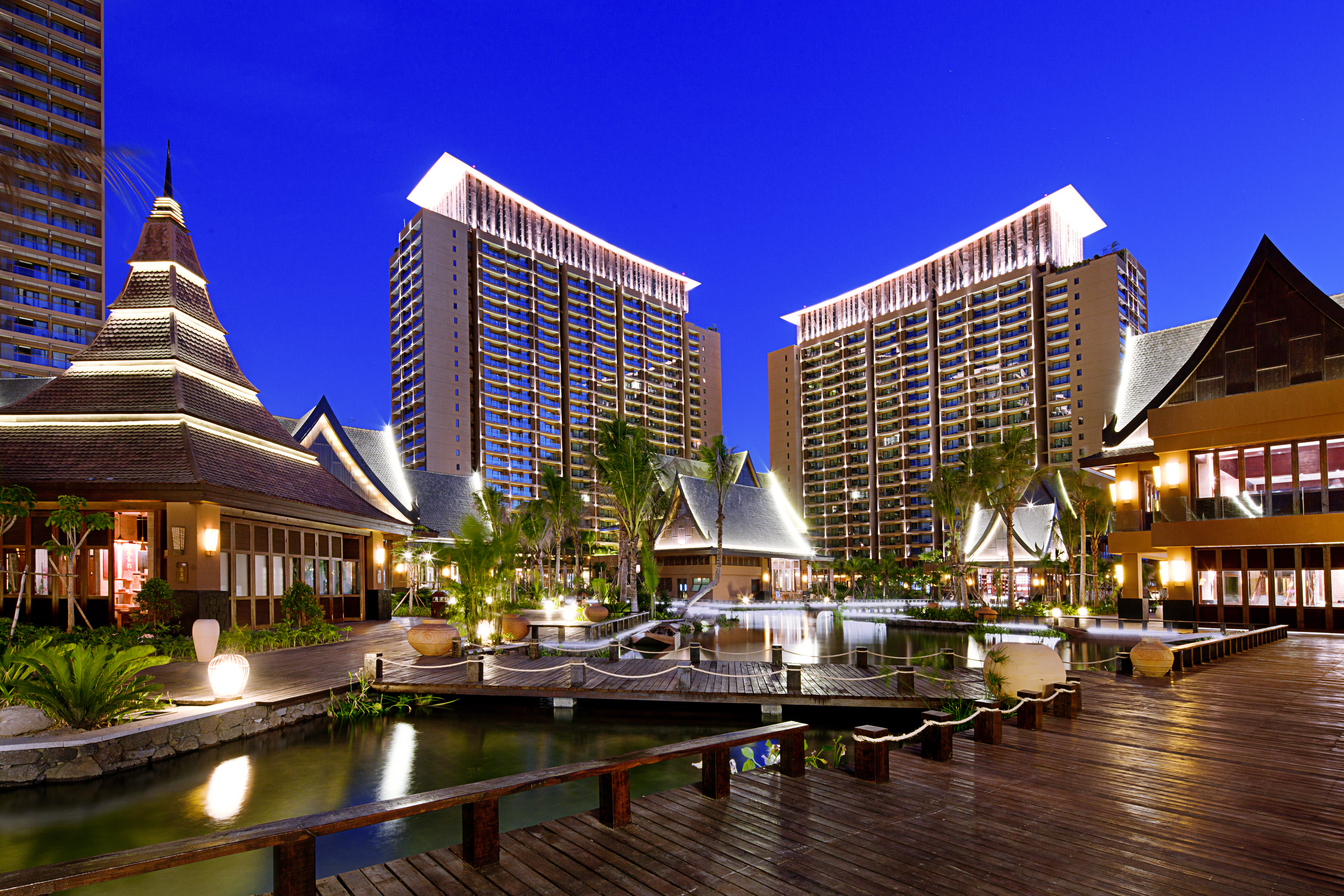 Mangrove Tree Resort World - Elader Palm 66/72