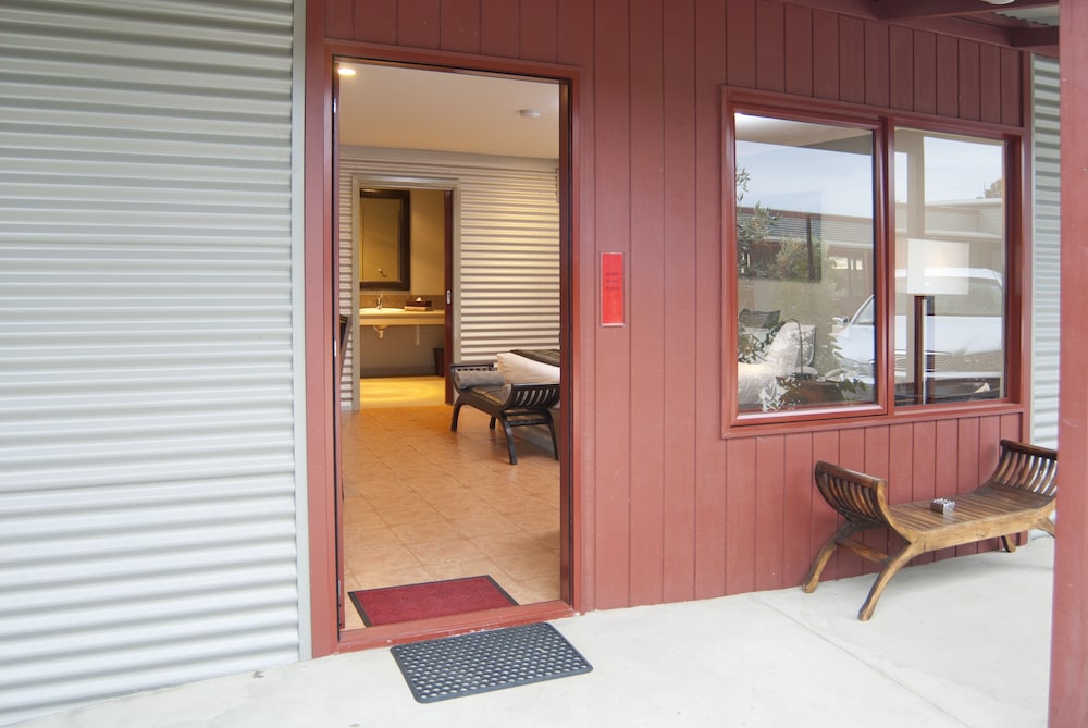 Bairnsdale Motel 37/38