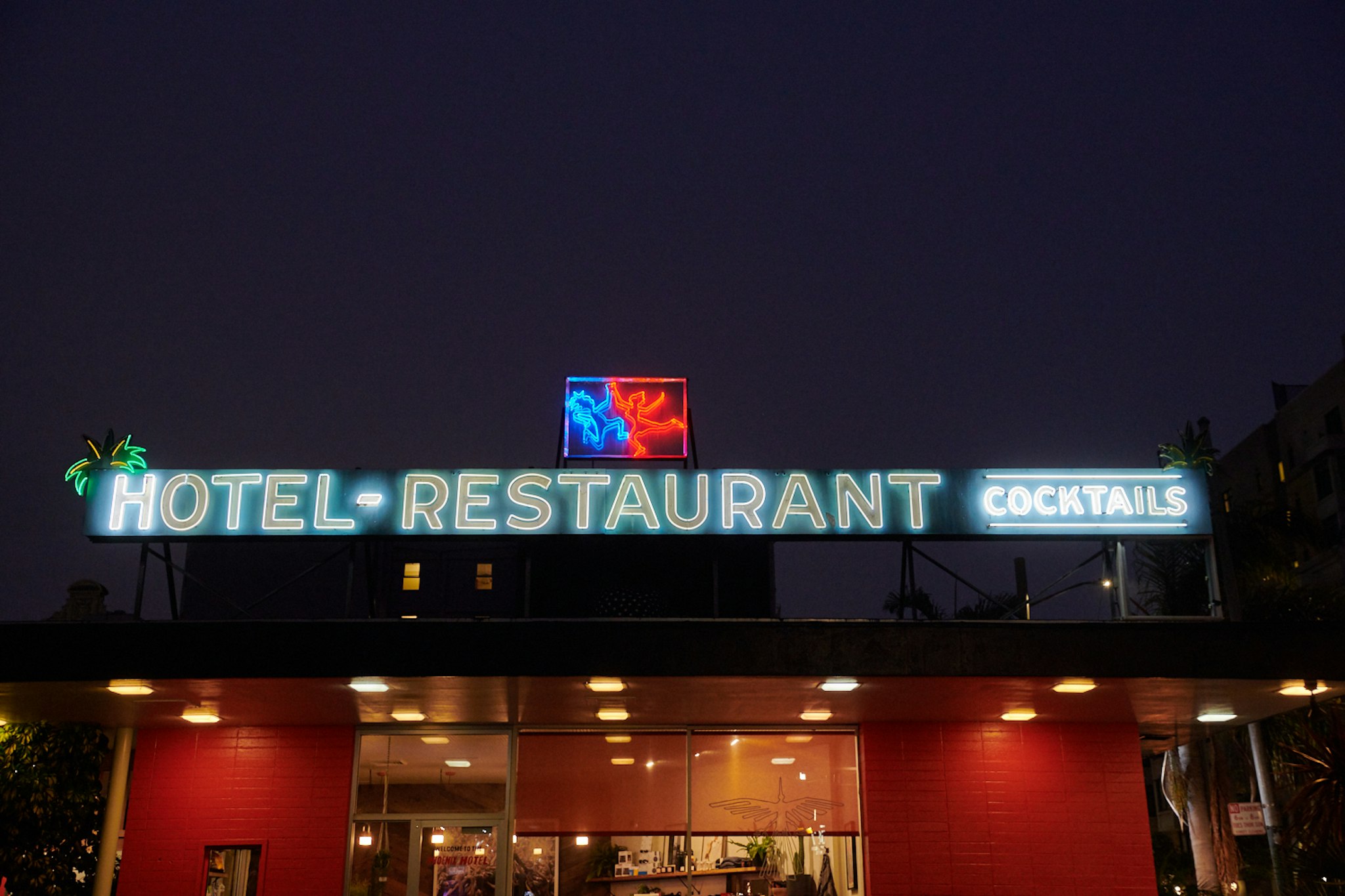 Phoenix Hotel 2/89