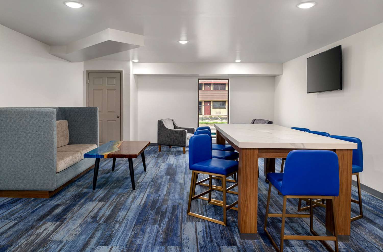 La Quinta Inn by Wyndham Columbus Airport Area 57/62