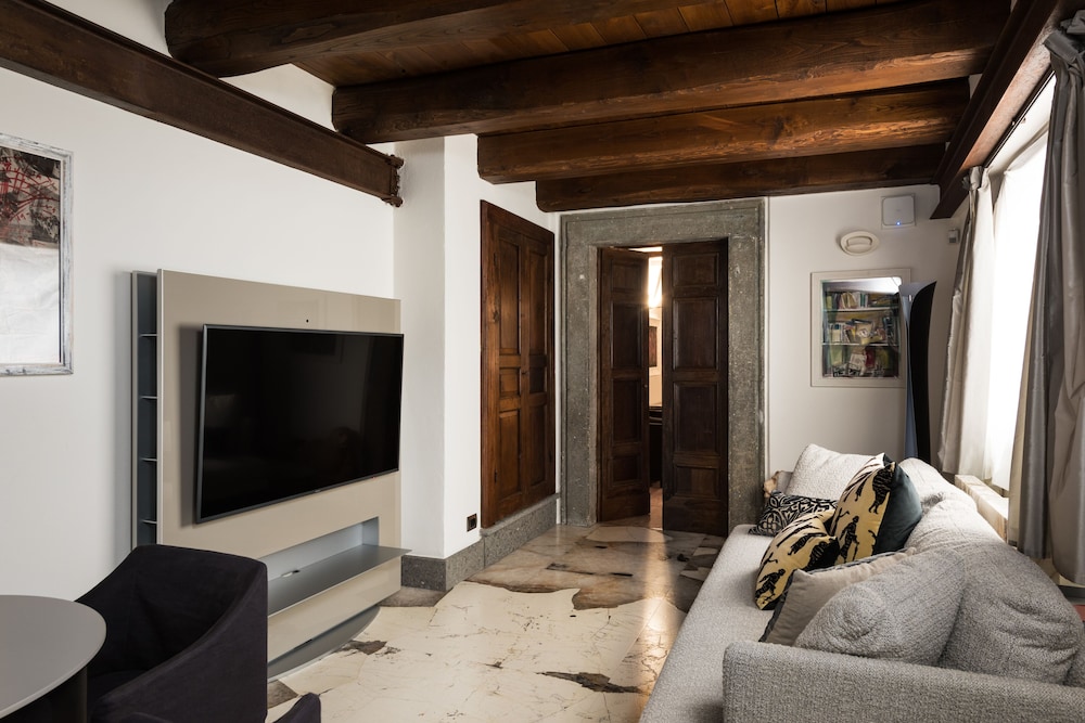 Palazzo delle Pietre Luxury Apartments 32/50