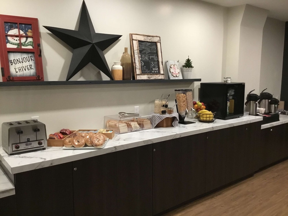 Villa Inn and Suites, SureStay Collection By Best Western 45/54