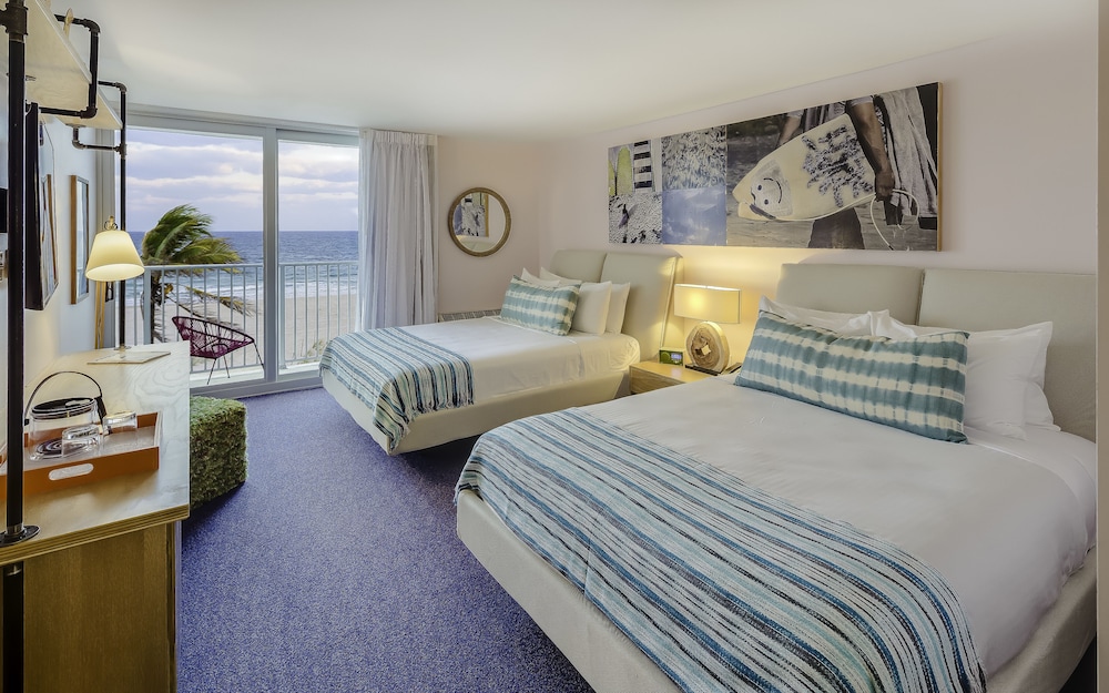 ROOM, 2 QUEEN BEDS, OCEAN FRONT