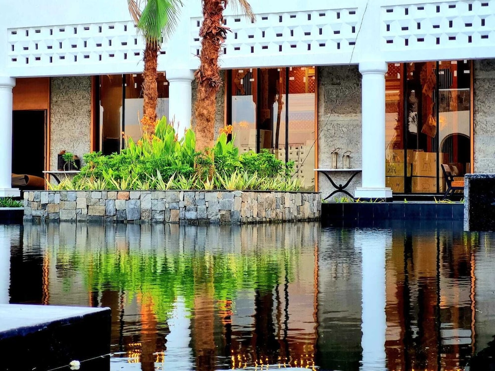 Pramod Lands End Resort, a member of Radisson Individuals 59/65