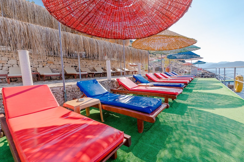Amphora Hotel 22/56
