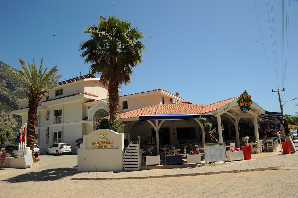 Montebello Deluxe Hotel in FETHIYE