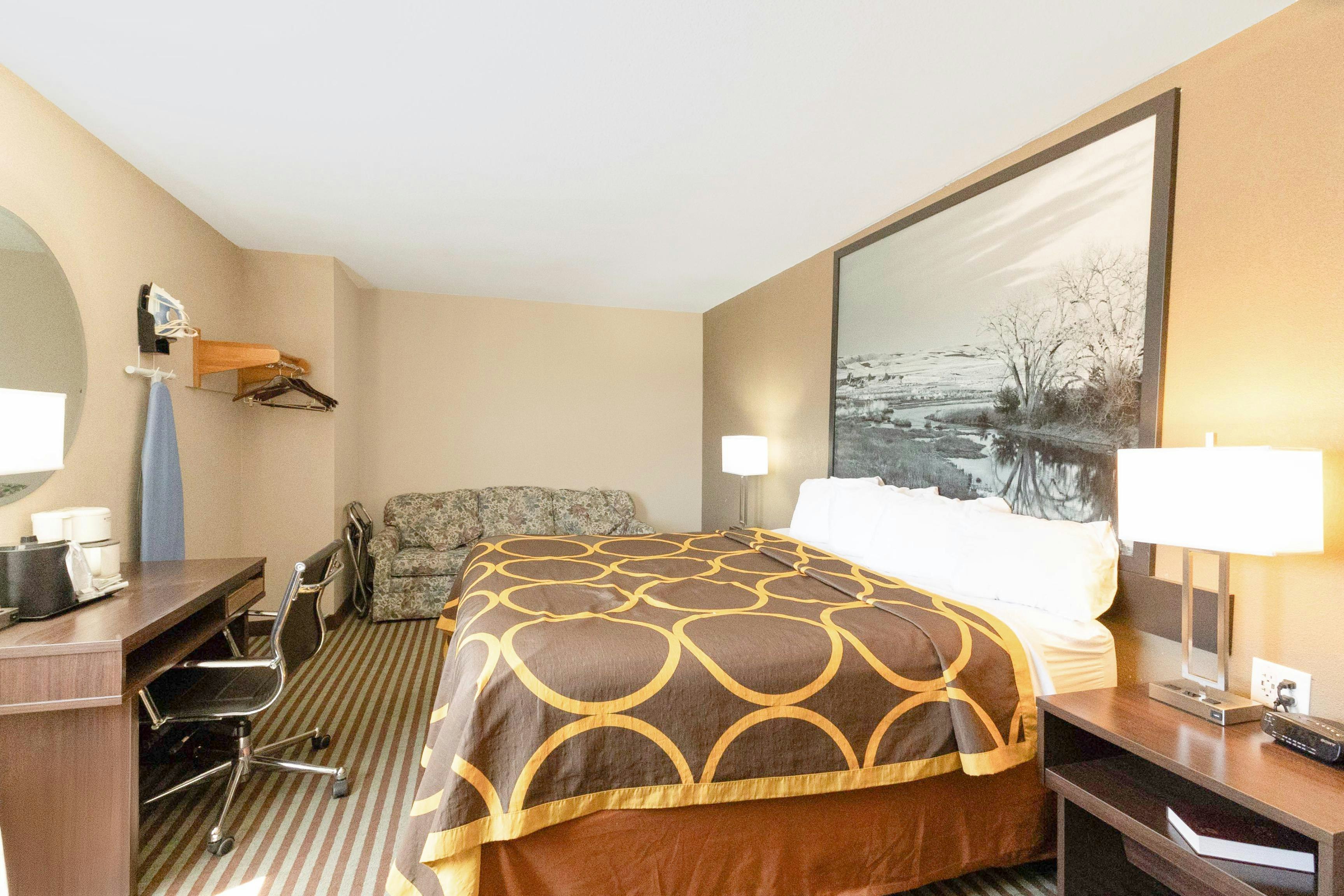 Mid Rest Inn Lexington NE I-80 23/50