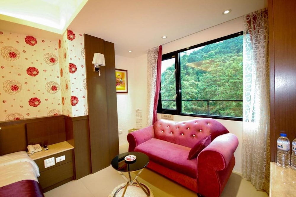 Cherry Feast Resort 31/50