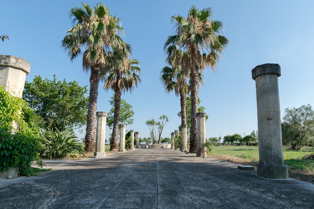 Masseria Mazzetta Salento 30/48