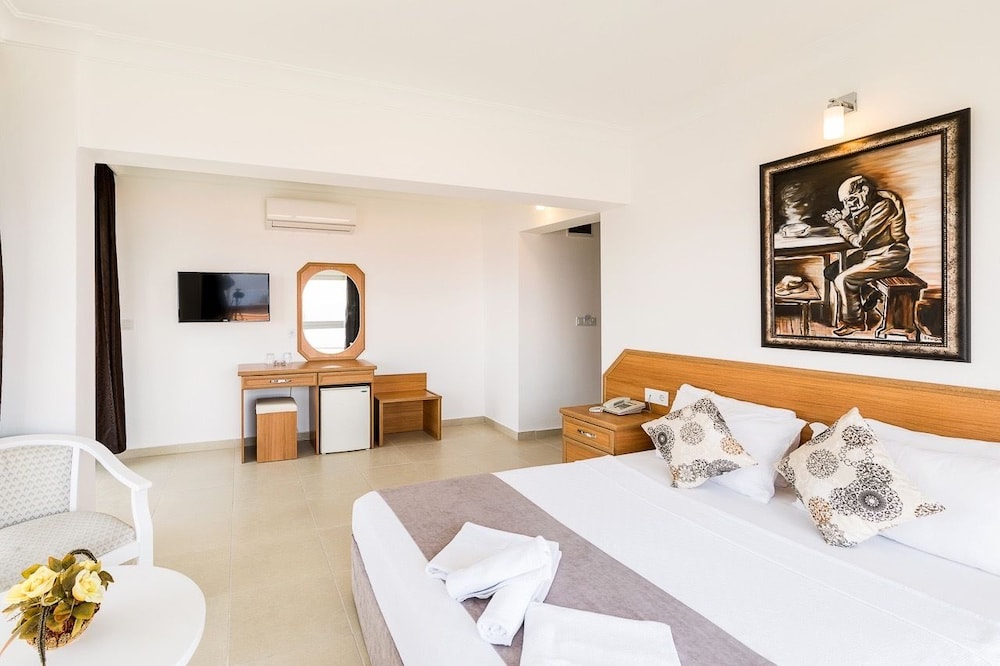 Ekici Hotel 29/65