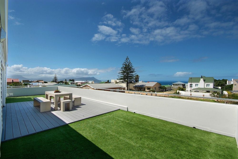 Spatalla Holiday Homes 44/50