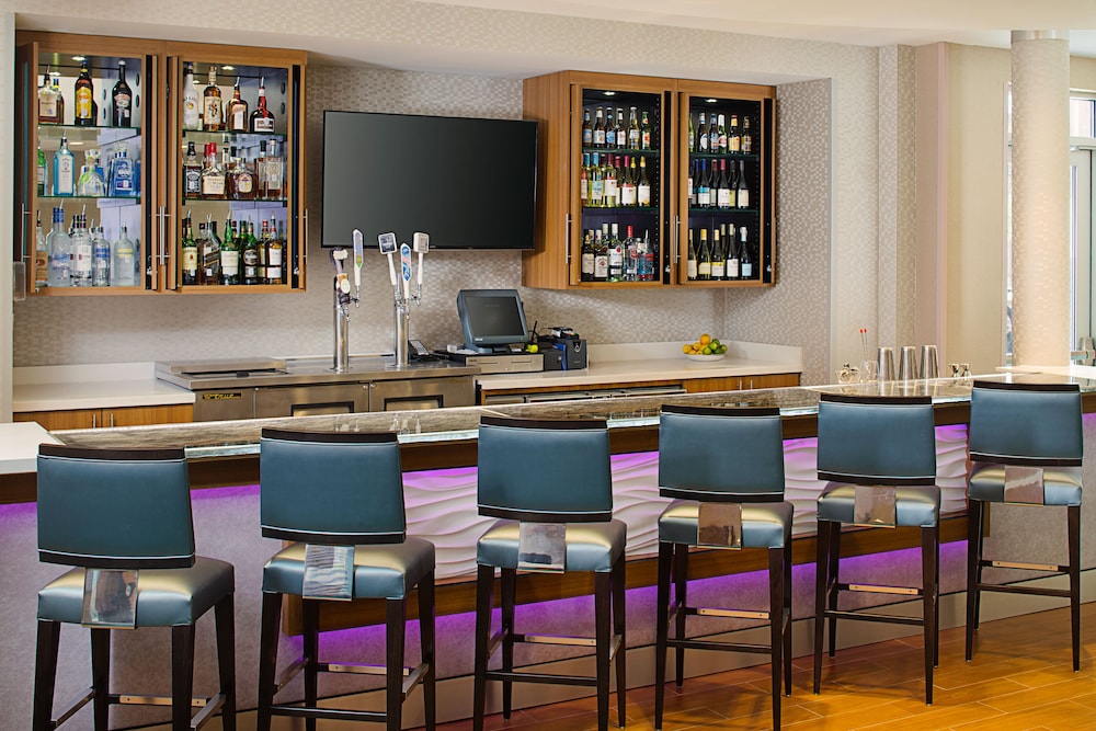 SpringHill Suites Dallas Lewisville 21/23