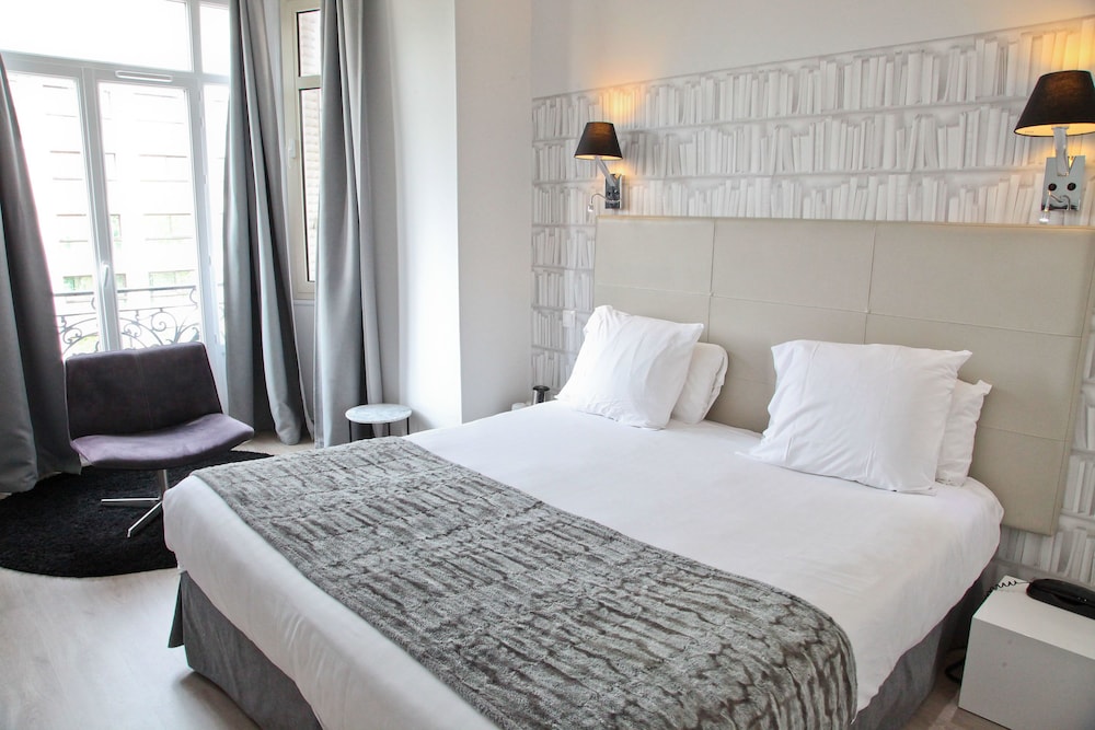 Hotel La Villa Nice Victor Hugo (ex Nouvel Hotel) 27/67