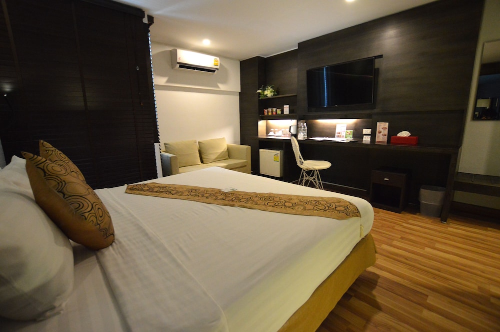 I Residence Hotel Silom 30/67