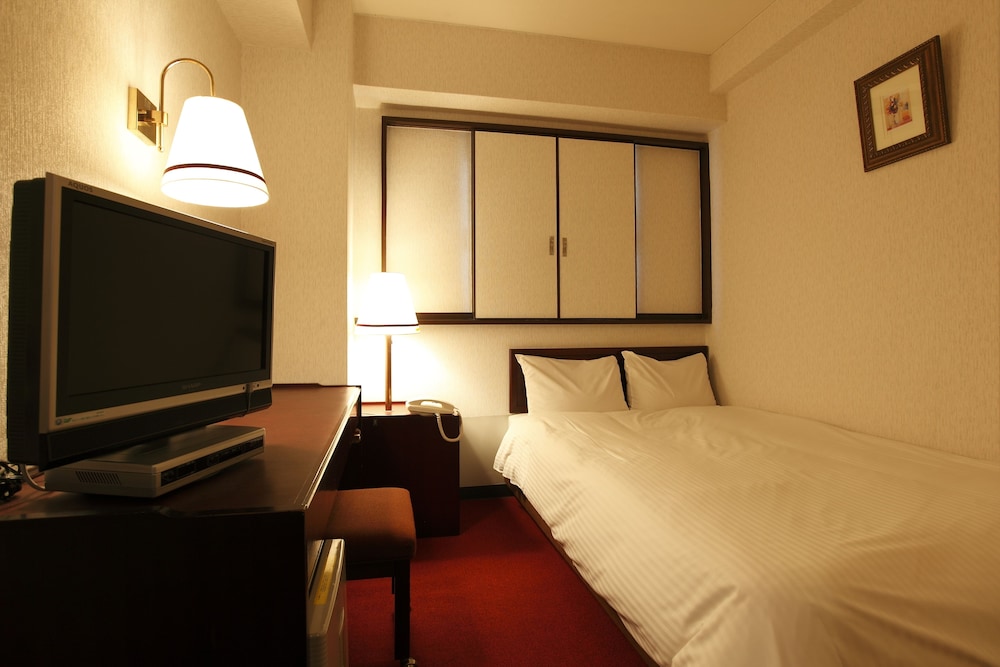 Tokyo Inn 37/51