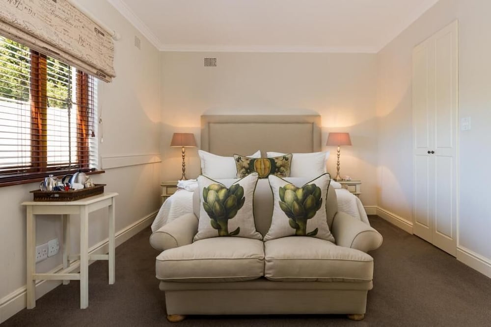 Fernwood Manor 26/50