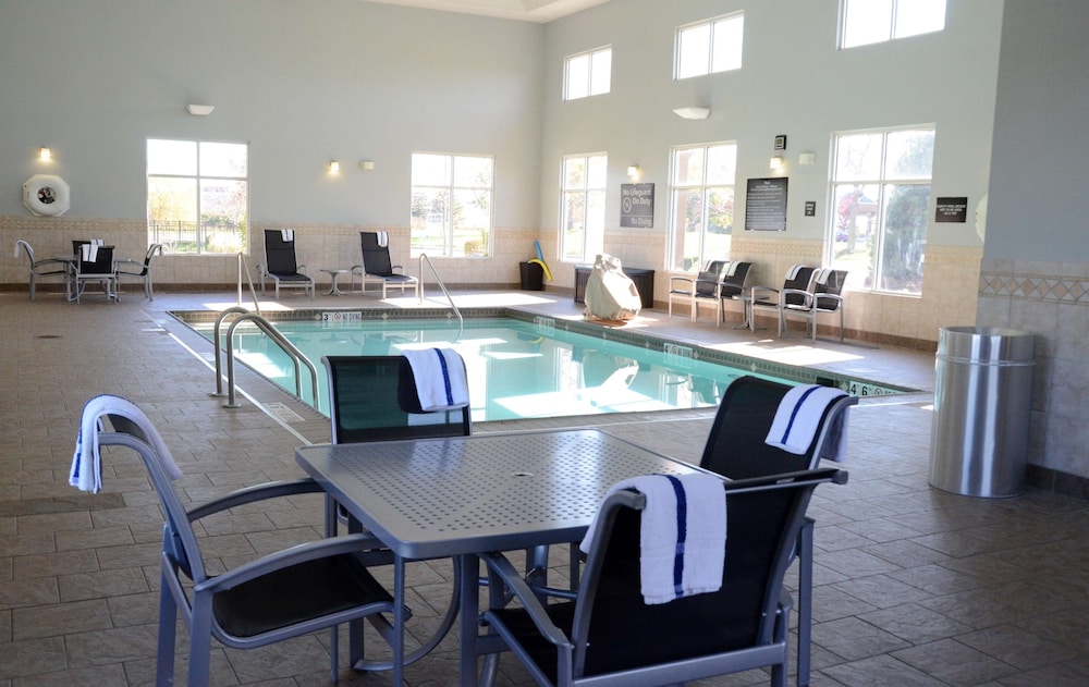 Hampton Inn & Suites Chicago Southland Matteson 40/51