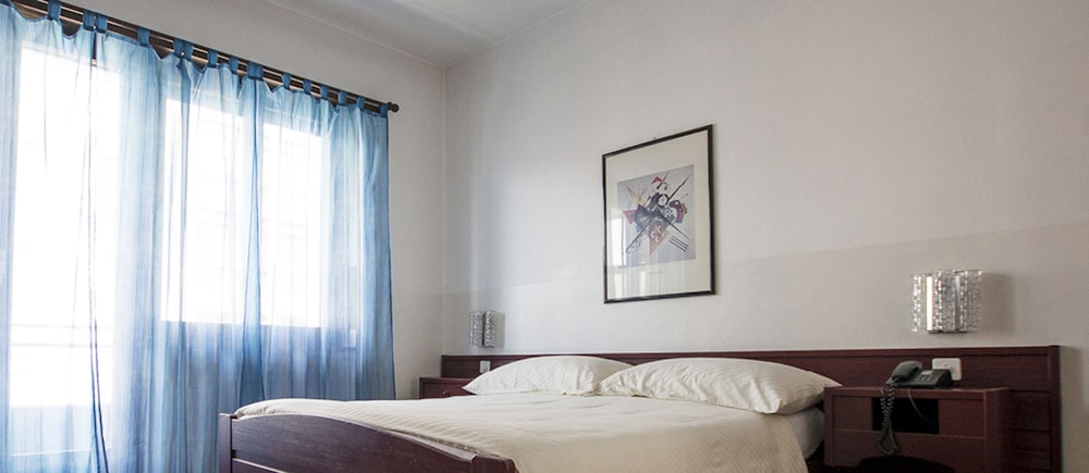 Hotel Besso Lugano Center 15/45