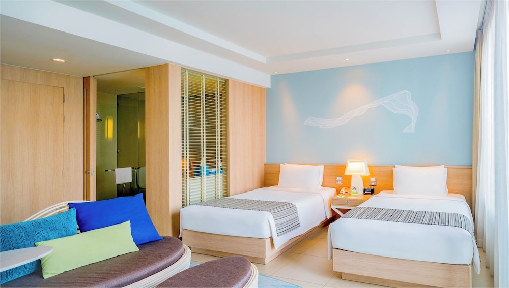 Tower, Executive, Twin Beds