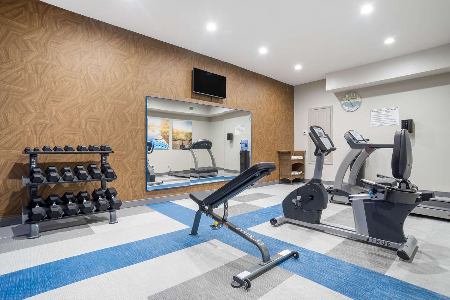 Comfort Inn Pensacola Near NAS Corry Station 26/60