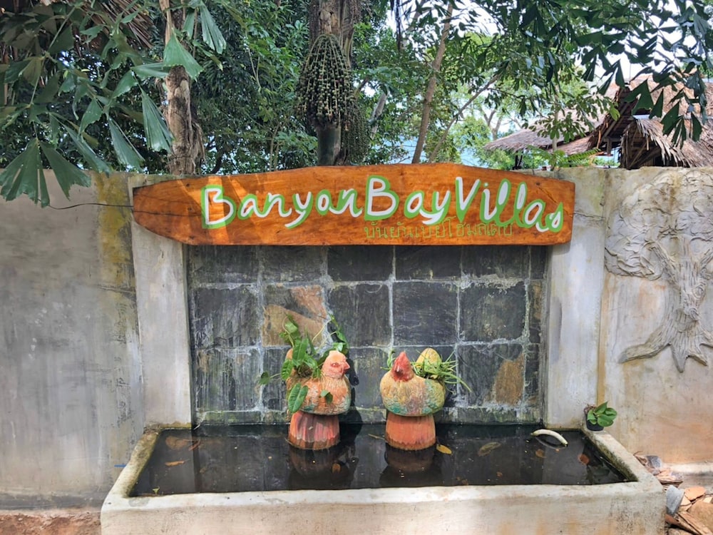 Banyan Bay Villas 7/50