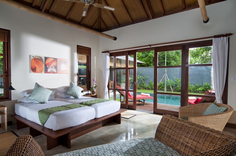2 Bedrooms, Pool, Villa, King Bed