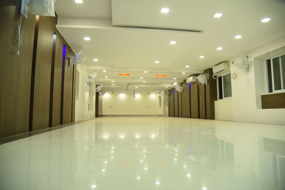 Santhoshpuri 29/36