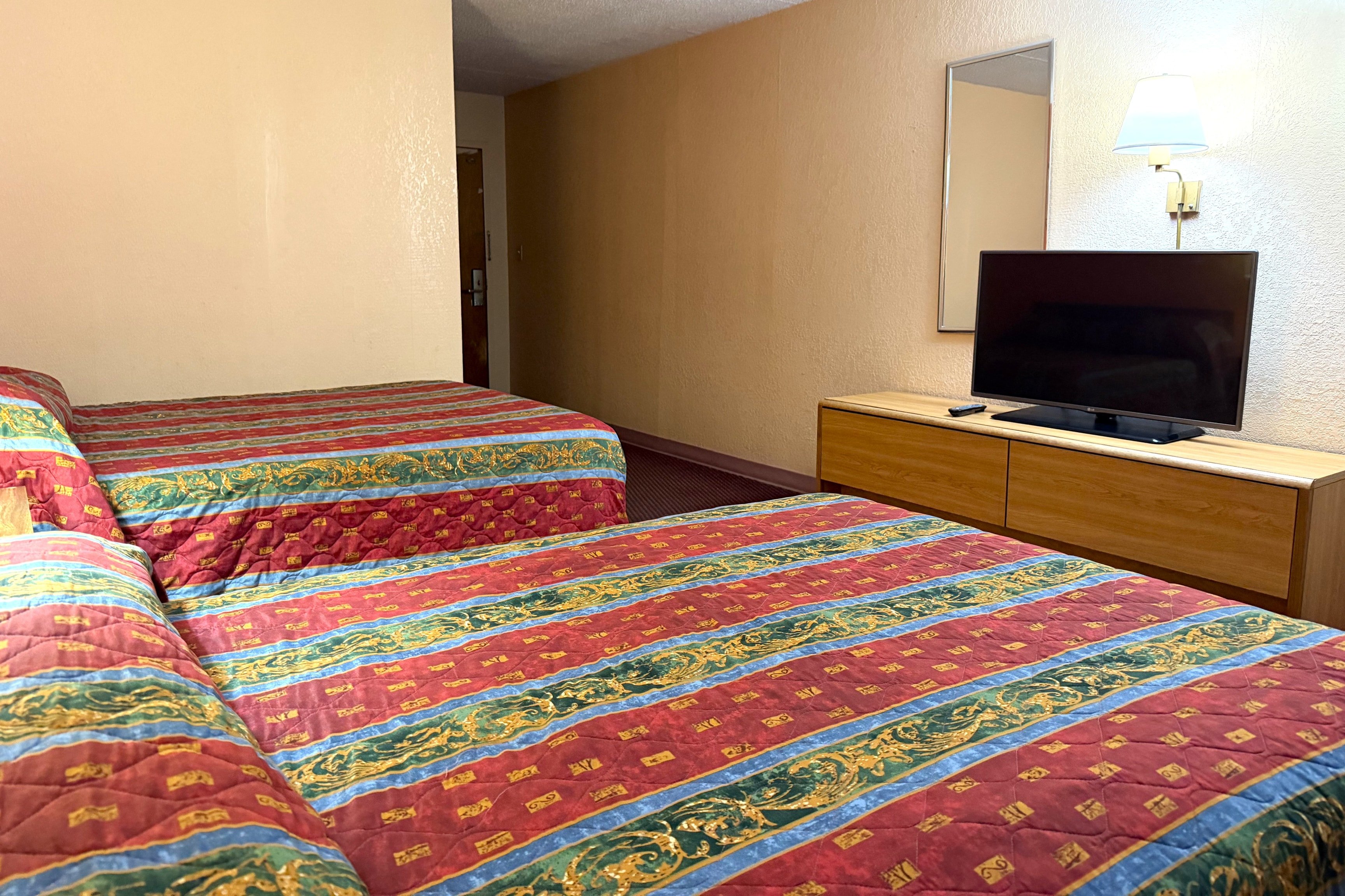 Red Carpet Inn & Suites Lima 35/64