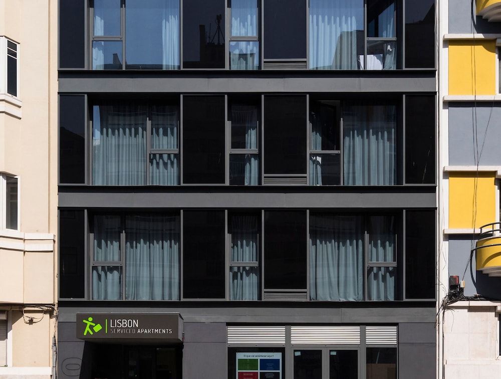 Lisbon Serviced Apartments Parque 2/66