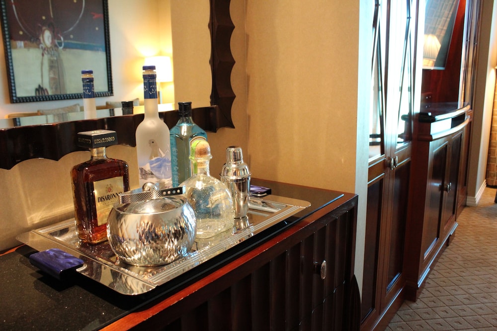 Luxury Suites International At The Signature 52/71