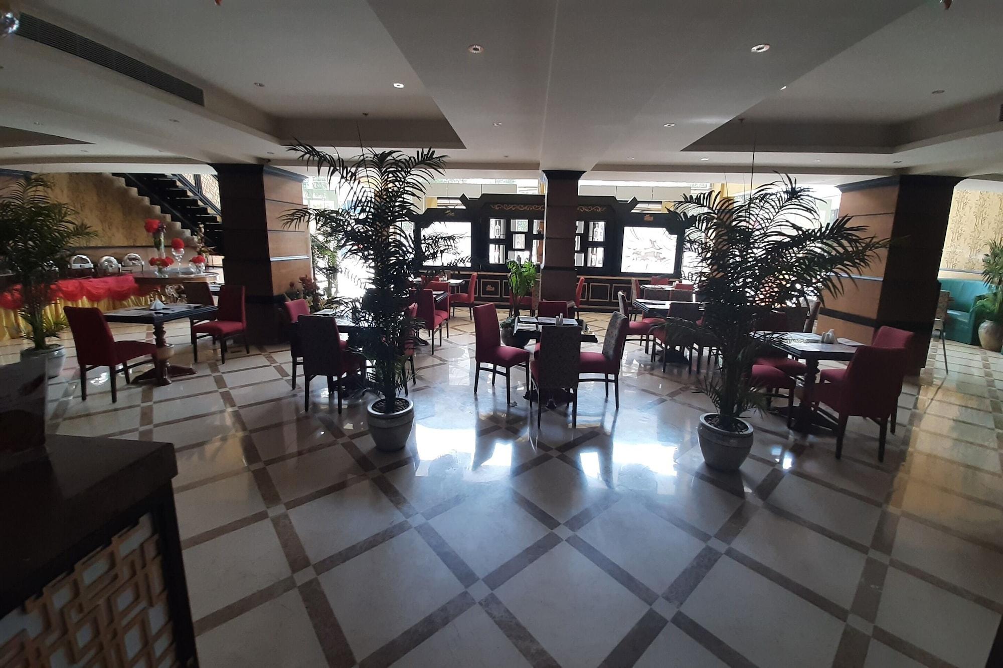 The Blue Rose Hotel 44/56