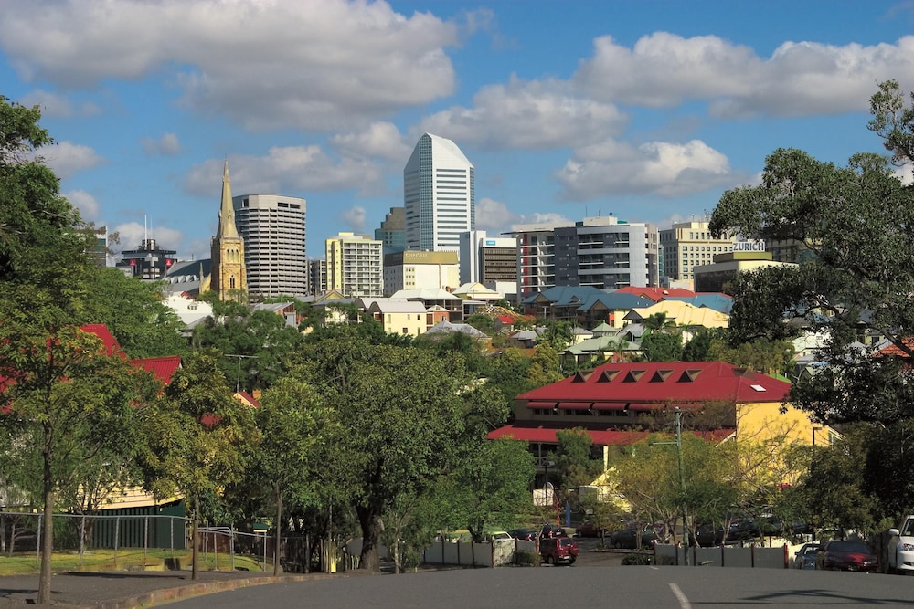 Oaks Brisbane Lexicon Suites 5/37